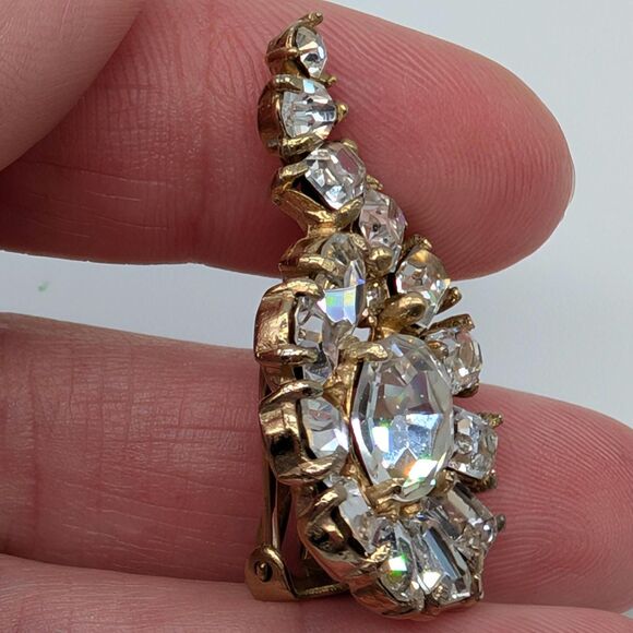 Glamorous HOLLYCRAFT Clip-on Rhinestone Earrings - Vintage Midcentury - Picture 5 of 7